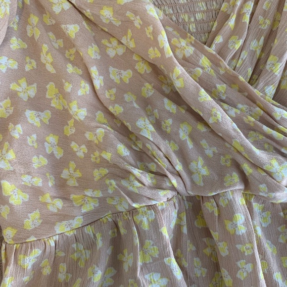 All in Favor Blouse - Picture 4 of 4